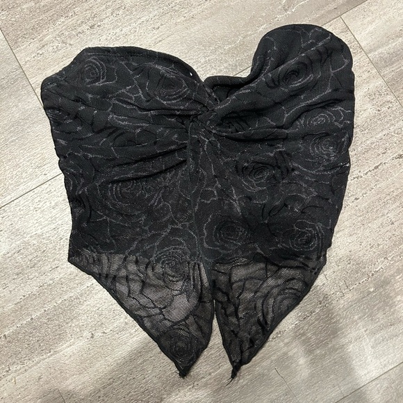 Bundle of 2 Shein Black & White Strapless Lace Tops - Picture 1 of 6